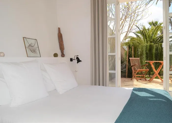 Santa Ponsa - Fontenille Collection