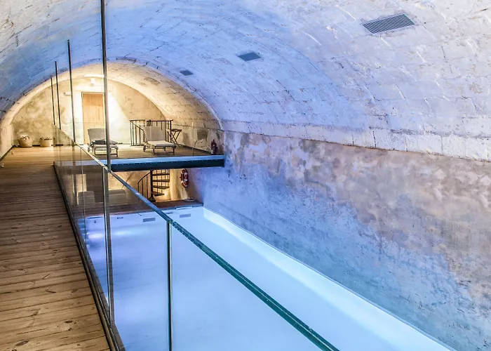 Santa Ponsa - Fontenille Collection